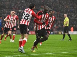 MAÇ ÖZETİ İZLE: Sunderland 3-2 Bournemouth golleri izle, maçı özeti izle