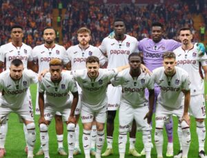 Trabzonspor savunmaya duvar ördü! Fatih Tekke’den harika başlangıç