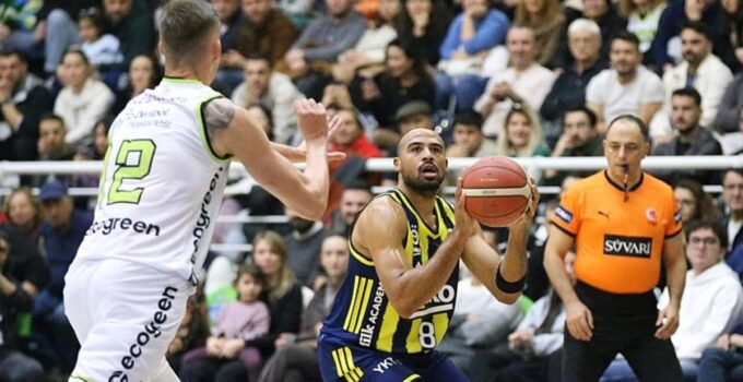 Fenerbahçe Beko deplasmanda Merkezefendi Belediyesi Basket’i mağlup ett!