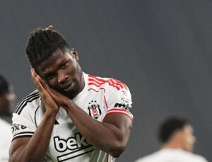 Toure 15 gol atarsa opsiyon devreye girecek!