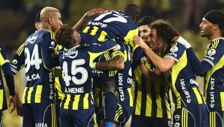 ‘7’de 7 yapalım ve neler olacağını bekleyip görelim!’ Fenerbahçeli futbolculardan şampiyonluk toplantısı