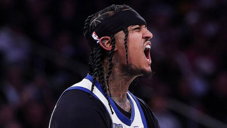 Knicks, 21 sayıdan gelip Warriors’ı devirdi