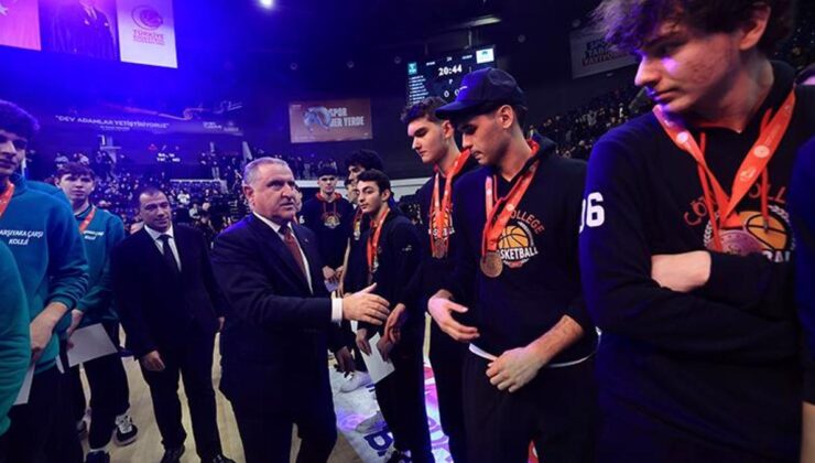 Okul Sporları Basketbol Finali NBA maçlarını aratmadı