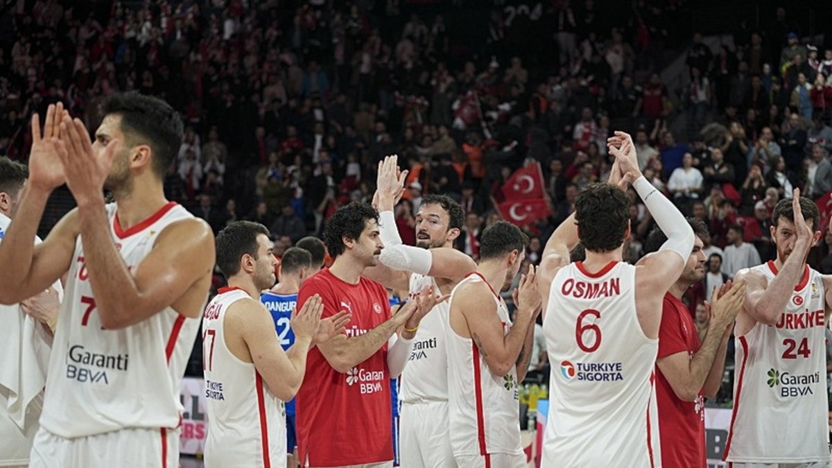 Ömer Yurtseven ve Tarık Biberovic Sırbistan galibiyetini değerlendirdi!